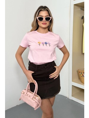 Giysa Kadın Bisiklet Yaka Papatya Nakışlı %100 Pamuklu T-Shirt Pembe - 26Y 26514
