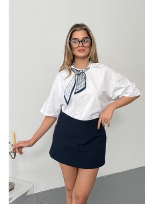 Giysa Kadın Fular Aksesuarlı %100 Pamuklu T-Shirt Beyaz - 26Y 26509
