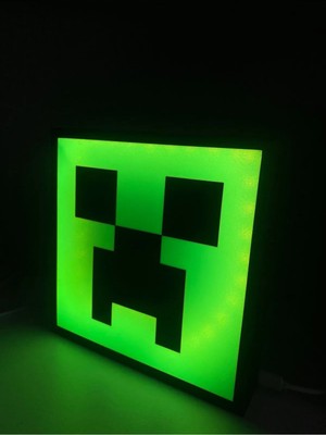 Normadia Minecraft Tarzı Creeper LED Lamba, Şık ve Renkli Masa Dekoru