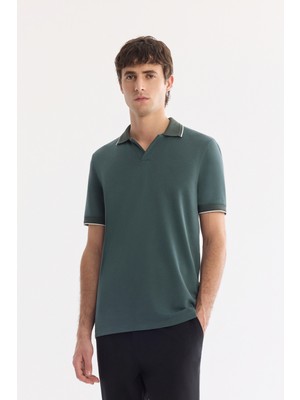 AVVA Erkek Koyu Yeşil Kıvrılmaz Polo Yaka Düğmesiz Kolay Ütülenen Regular Fit T-Shirt A61Y1125
