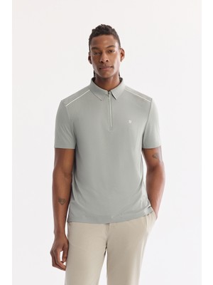 AVVA Erkek Açık Yeşil Fermuarlı Polo Yaka Kırışmaz Hızlı Kuruyan Teknik Kumaş Regular Fit T-Shirt A61Y1106