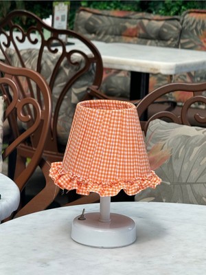 Normadia Turuncu Pötikare Desenli Beyaz Ayaklı Kablosuz Gece Masa Lambası