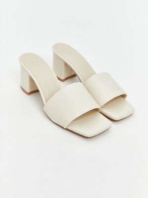 Lc Waikiki Yeni Sezon Deri Görünümlü Kadın Topuklu Terlik