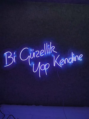 Normadia Neon Yazı Dekoratif Aydınlatma - Kendine Güzellik Yap 60X30CM