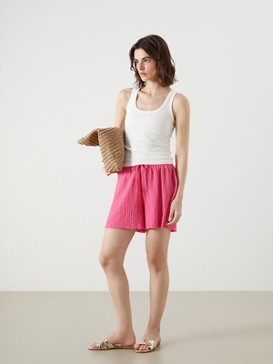 Lc Waikiki Yeni Sezon Beli Lastikli Dokulu Kadın Şort