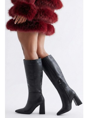 Agnia Siyah Mat Fermuar Detay Topuklu Kadın Çizme