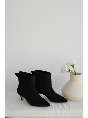 Meral Özgenç Kısa Topuklu Bot