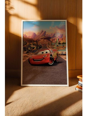 E2 Nova Şimşek Mcqueen Radyatör Kasabası Giriş Çerçeveli Tablo - Lüks Arabalar Serisi Çocuk Odası Duvar Dekoru