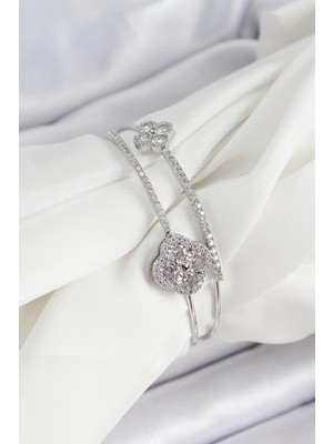 Hkursat Pirinç Gümüş Renk Zirkon Taşlı Yonca Model 2'li Kadın Bileklik