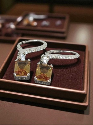 Lunel Silver Baget Kesim Zultanit Taşlı 925 Ayar Gümüş Küpe