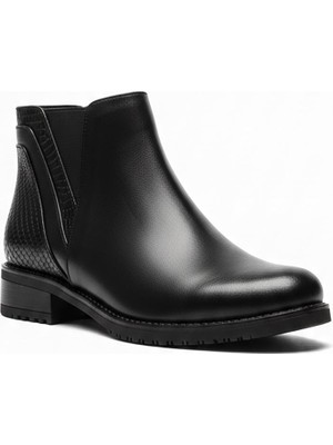 Ustalar Ayakkabı Siyah Kadın Hakiki Deri Bot 074.600