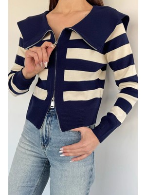 Gülseli Kadın Çizgi Desenli Fermuarlı Triko Bluz P-00020373