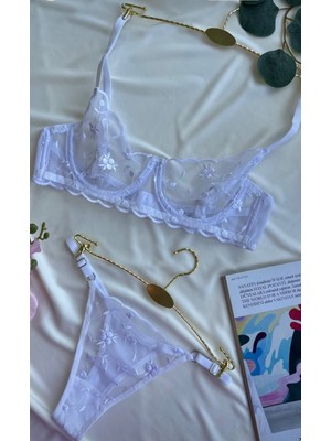 Freya Beyaz Çiçek Desenli Balenli Tanga Model Iç Çamaşırı Takımı