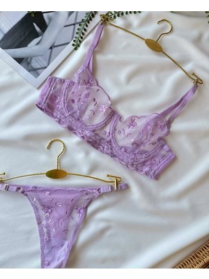 Freya Lila Çiçek Detaylı Tanga Model Iç Çamaşırı Takımı