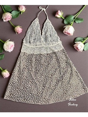 Intive Lingerie Intive Curvy Parlak Leopar Desenli Boyundan Bağlamalı Göğsü Beyaz Dantelli Arkası Transparan Gecelik