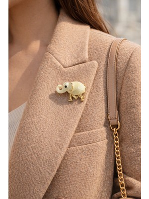 Göksunun İzi Göksunun Izi Çelik Krem Renk Fil Figürlü Taş Detaylı Kadın Yaka Broş