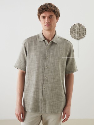 Lc Waikiki Yeni Sezon Regular Fit Kısa Kollu Erkek Dokulu Gömlek