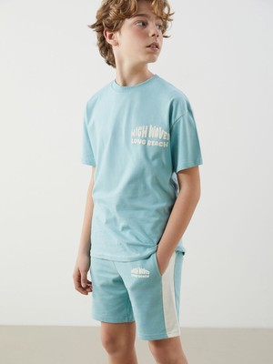 Lc Waikiki Yeni Sezon Beli Lastikli Erkek Çocuk Şort