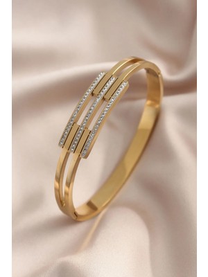 Normadia Dayanıklı Çelik Taşlı Kelepçe, Güçlü ve Şık Tasarım