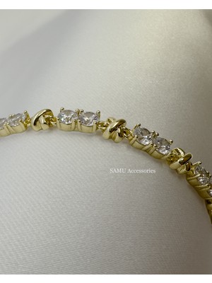 Normadia Şık x Motifli Ikili Çelik Bileklik, Spor ve Günlük Kullanım Için Uygun