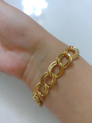 Normadia Şık Gold Çelik Zincir Bileklik, Spor ve Günlük Kullanım Için Ideal