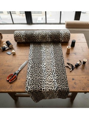 Voddi 1 Metre Baskılı Kumaş | Nevresimlik-Çarşaflık-Astarlık | EN:240 cm Ranforce (1 Metre) %70 Pamuk