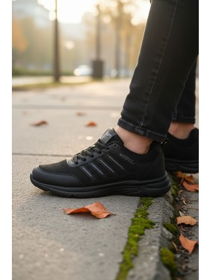 Enoch Ortopedik Üç Bant Detaylı Fileli Sportif Ayakkabı