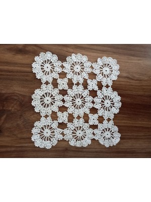 Mor Tırtıl El Işi Dantel Kare Sehpa Masa Örtüsü Hediyelik, Çeyizlik, Nostaljik, Vintage