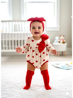 Beren Minicayzen %100 Pamuk Kalp Desenli Kız Bebek 3'lü Set Romper+Bandana+Çorap