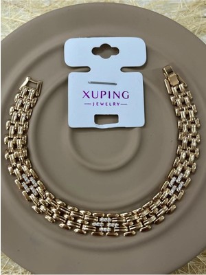 Normadia Şık ve Dayanıklı Paslanmaz Çelik Bileklik, Modern Tasarım ve Rahat Kullanım