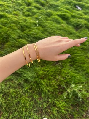 Normadia Şık 22 Ayar Altın Kaplama 4'lü Bilezik Seti, Zarif ve Parlak Tasarım