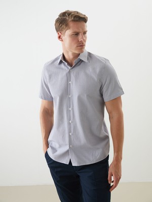 Lc Waikiki Yeni Sezon Regular Fit Kısa Kollu Ekose Poplin Erkek Gömlek