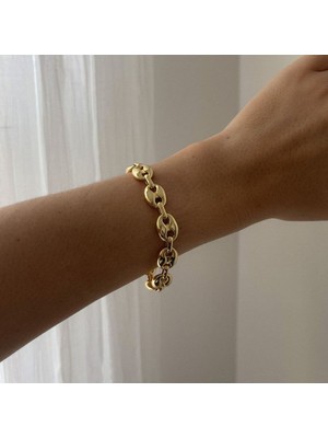 Normadia Altın Renk Kadın Bileklik, Şık ve Dayanıklı Paslanmaz Çelik Tasarım