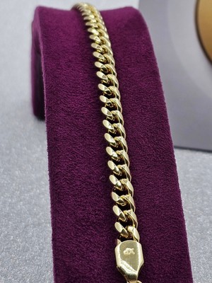 Normadia Şık Italyan Model Çelik Bileklik, Zarif Altın Renk Tasarım