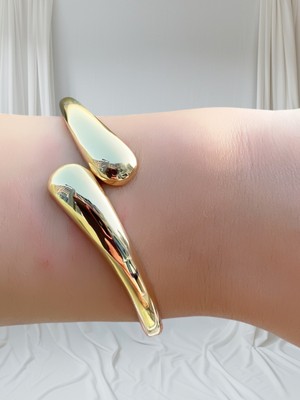 Normadia Şık Tasarım Çelik Bileklik Kelepçe, Uzun Ömürlü ve Parlak Görünüm