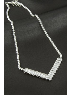 Ayena Moda Üçgen Tamtur Zirkon Taşlı Lüks Kolye 8 mm