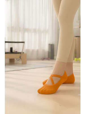 Kadın Pilates Çorap ◆ Pamuklu Kaymaz Silikon Taban ◆ Yoga Bale Pilates Tavaf