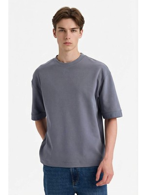 DeFacto Nefes Alabilir Loose Fit Bisiklet Yaka Kısa Kollu Ağır Kumaş Basic Tişört B4844AX26SP