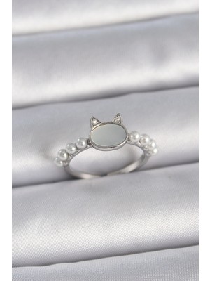 Pazarcan Pirinç Gümüş Renk Ayarlanabilir Beyaz Mineli Kedi Model Inci Detay Kadın Yüzük