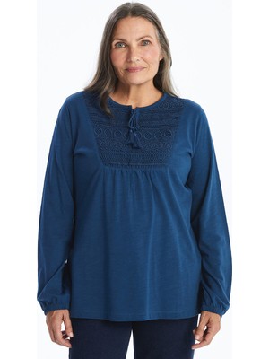 Lc Waikiki Yeni Sezon Bağlamalı Yaka Nakışlı Kadın Bluz