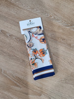 Cadde Dükkanı Beray 55*55 cm Desenli Fular Laci Çiçek Desenli