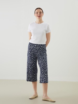 Lc Waikiki Yeni Sezon Beli Lastikli Çiçekli Kadın Kapri