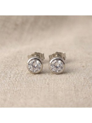 Zeino Çerçeveli Tektaş Zirkon Küpe - Gümüş Rengi Kaplama, 7 mm Çap