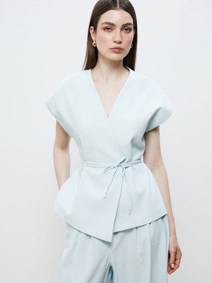 Lc Waikiki Yeni Sezon Kruvaze Yaka Keten Görünümlü Bluz