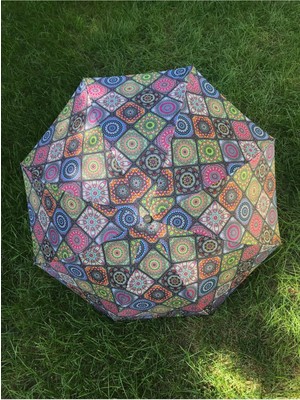 Normadia Renkli Etnik Desenli 8 Telli Manuel Şemsiye, Şık ve Pratik Tasarım