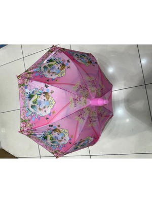 Renkli Çocuk Şemsiyesi ve Kılıfıyla Eğlenceli Koruma