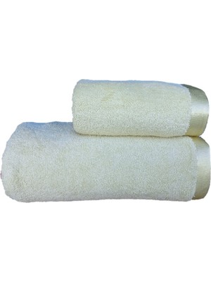 Erteks Havlu Seti 1 Ad 70 x 140 Banyo 1 Ad 50 x 100 El Havlusu Parlak Kenarlı Açık Yeşil Renk