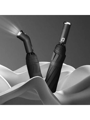 Normadia Siyah El Fenerli Şemsiye, Güçlü ve Şık Tasarım, Dayanıklı Malzeme