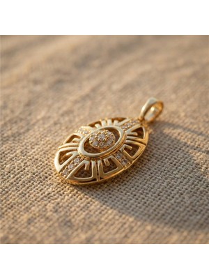 Zeino Zirkon Taş Detaylı Oval Kolye Ucu - 14K Altın Kaplama - 3 cm