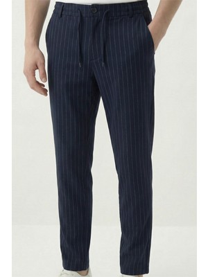 Veleno Erkek Lacivert Jogger Pantolon Dokuma Çizgili Düğmeli Ön Patlı Fermuarlı Arka Cepli Regular Kalıp